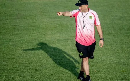 Curhat Bernardo Tavares Jelang Laga Persebaya vs Madura United di Super League 2025-2026