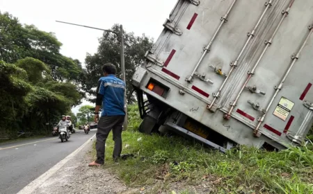 Jeje Selamat Usai Alami Rem Blong dan Kecelakaan di Jalan Cicau Bandung Barat