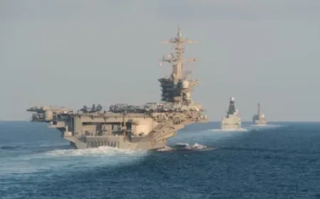 Iran Bidik Kapal Induk USS Abraham Lincoln dan Kapal Perang AS di Selat Hormuz