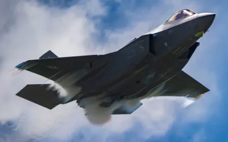 Pakar Sebut Indonesia Berisiko Terseret Konflik Jika Izinkan Jet Tempur AS Masuk