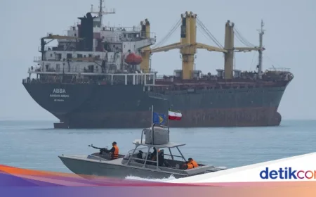 Iran Ancam Tenggelamkan Kapal AS di Selat Hormuz, Ketegangan Meningkat Tajam