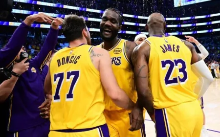 Deandre Ayton Antusias Sambut Debut Playoff Bersama Lakers Melawan Rockets