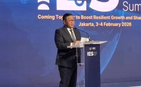 Pramono Anung Berjuang Agar Konser BTS Digelar di Jakarta International Stadium