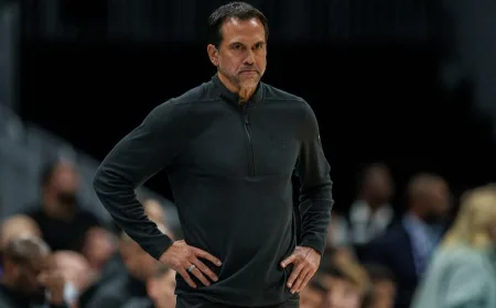 Erik Spoelstra: LaMelo Ball Tak Perlu Skorsing Meski Dikenai Denda Rp1 Miliar