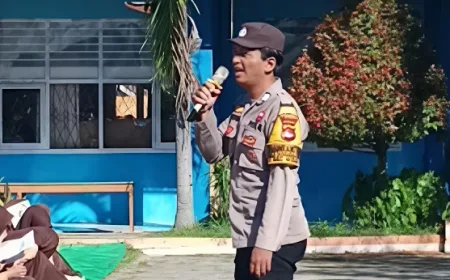 Polisi Edukasi Pelajar Kabupaten Bima Soal Bahaya Narkoba dan Kriminalitas