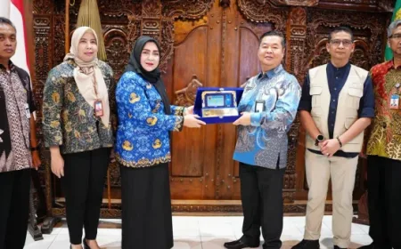 Banyumas Jadi Percontohan Digitalisasi Bantuan Sosial dengan Aplikasi Perlinsos