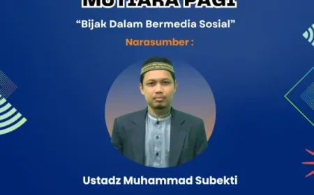 Bijak Bermedia Sosial di Era Digital: Ustadz Muhammad Subekti Tegaskan Pentingnya Kesadaran