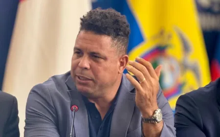 Ronaldo Nazario Antusias Sambut DRX World Legends vs Barcelona Legends di Jakarta