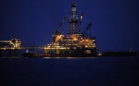 AS Perpanjang Izin Negara Sekutu Beli Minyak Rusia untuk Stabilkan Pasar Energi