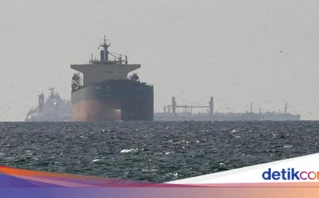Uni Eropa Mendesak Iran Batalkan Pungutan Tarif di Selat Hormuz yang Strategis