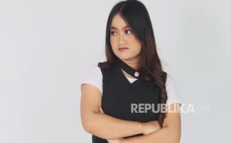 Pendidikan yang Menggadai Mimpi: UBSI Perluas Akses Lewat Beasiswa dan Cicilan