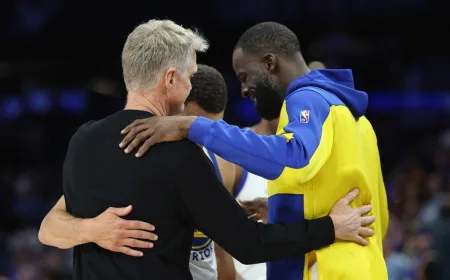 Kiprah Warriors Berakhir, Steve Kerr Beri Pesan Menyentuh untuk Curry & Draymond