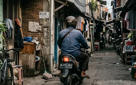Berkendara di Gang Sempit: Uji Empati dan Kesadaran Sosial yang Penting