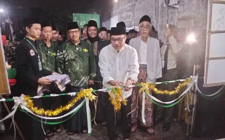 Iswar Resmikan Kantor Baru MWC NU Genuk, Perkuat Peran Sosial Keagamaan