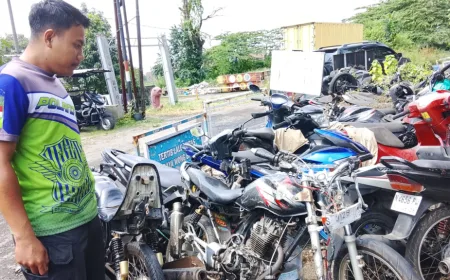 Tabrak Lari di Prigen: Dua Pengendara Megapro Alami Luka Serius