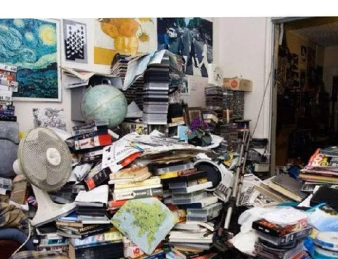 Viral Kamar Kos Penuh Sampah, Kenali Hoarding Disorder dan Dampaknya
