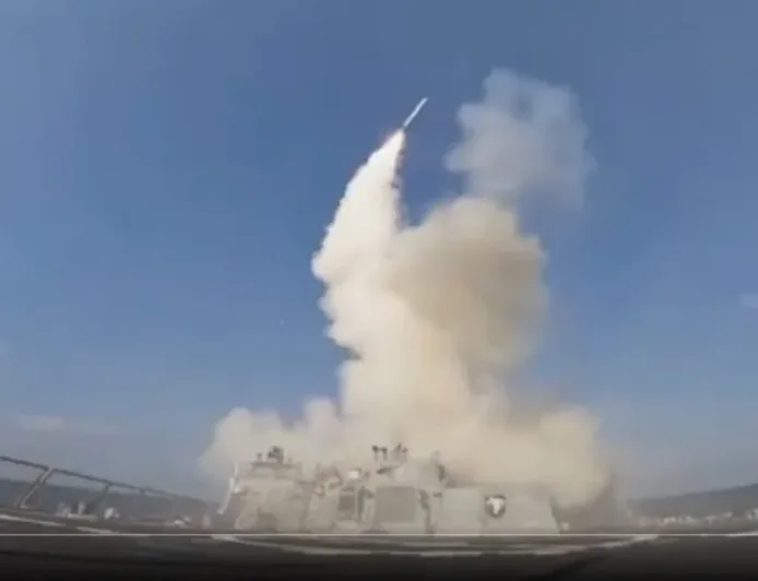 Persediaan Rudal Tomahawk Menipis, AS Terjebak Sendirian dalam Konflik Iran