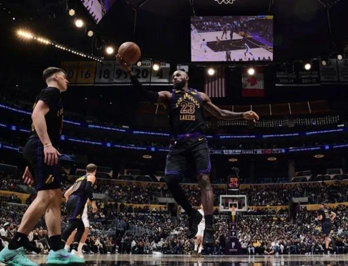 LeBron dan Luka Catat Rekor Baru dalam Kemenangan Lakers atas Cavaliers