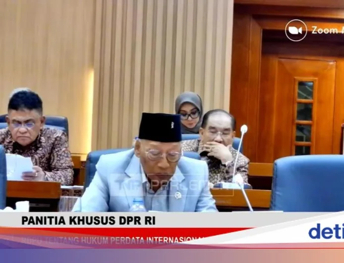 Pansus RUU HPI DPR Bahas Kontroversi Nikah Beda Agama dan Sesama Jenis WNI di Luar Negeri