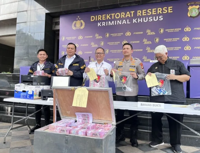 Polisi Bongkar Peredaran Uang Palsu Rp650 Juta di Bogor, Tersangka Ditangkap