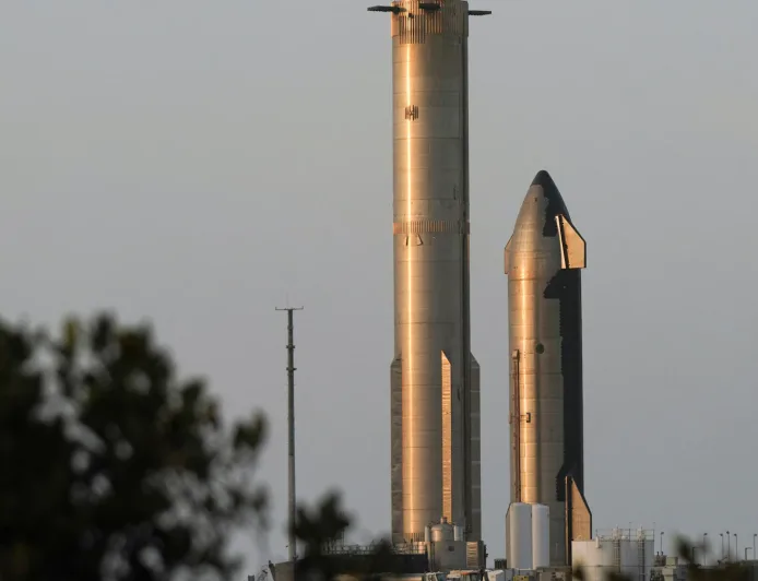 SpaceX Siapkan IPO untuk Bangun Satelit Data AI hingga 1 Juta Unit di Orbit