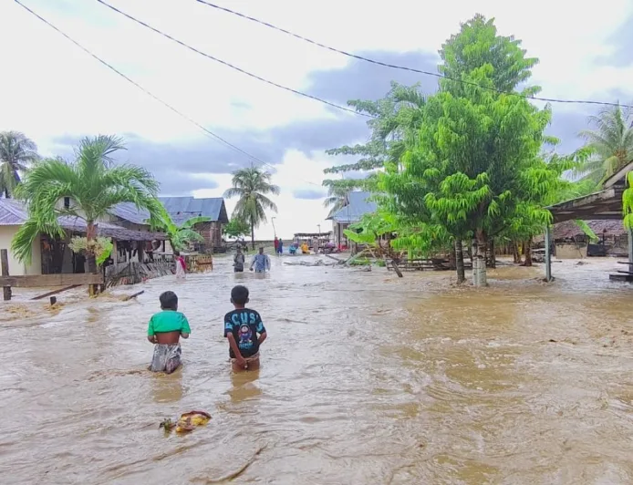 Banjir di Banggai dan Morowali Sulteng: Puluhan Rumah Terendam Akibat Hujan Deras
