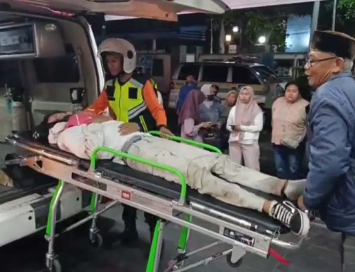 Kecelakaan Bus di Tol Jombang Sebabkan Satu Orang Meninggal dan Belasan Luka