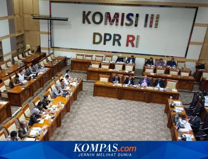Fenomena Penegak Hukum Dipanggil Komisi III DPR: Alarm Serius bagi Aparat