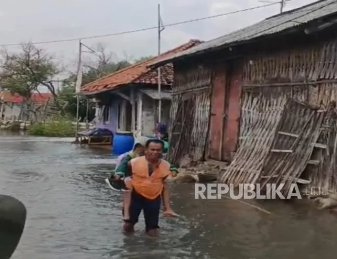 Semakin Banyak Desa di Indramayu Kebanjiran, Pemkab Siapkan Kolam Retensi