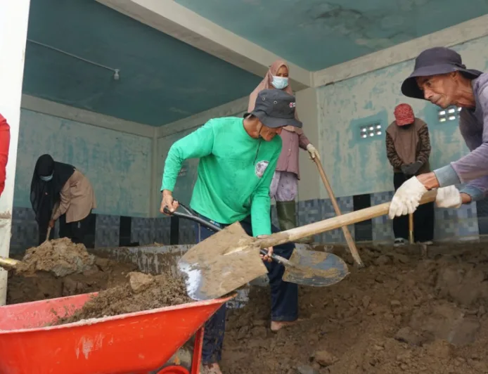 Gotong Royong Warga Pante Geulima Percepat Pemulihan Pascabencana Banjir Sumatra
