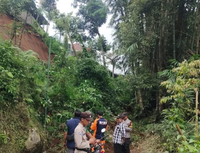 BPBD Tangani Longsor dan Angin Kencang di Tulungagung, Ini Dampaknya