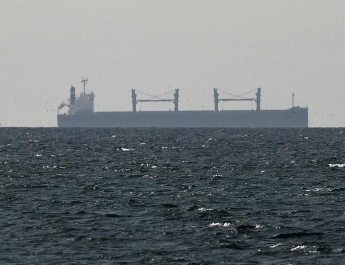 Kapal Tanker LNG Jepang Pertama Lintasi Selat Hormuz Setelah Perang 2026