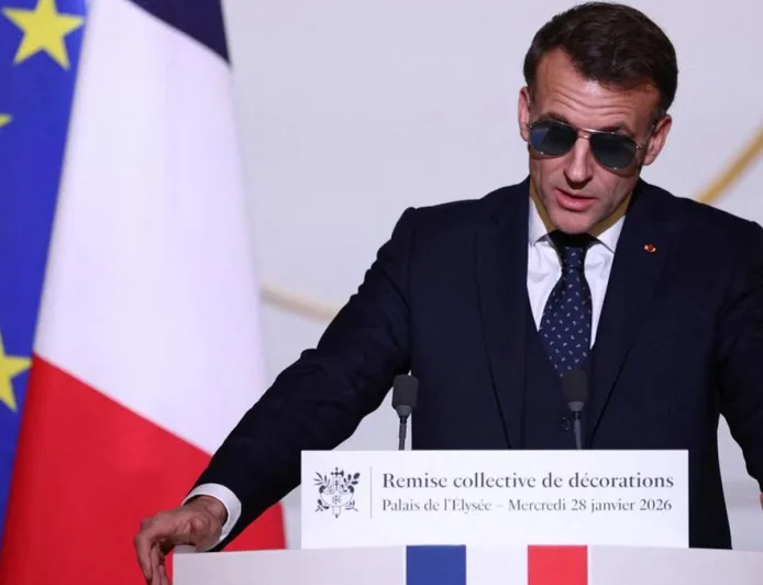 Macron Tegaskan: Negara Dunia Jangan Tunduk pada AS dan China