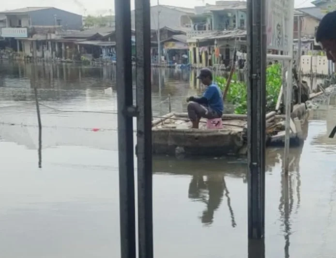 Potensi Banjir Rob Jakarta 5-9 April 2026: Warga Pesisir Diminta Waspada