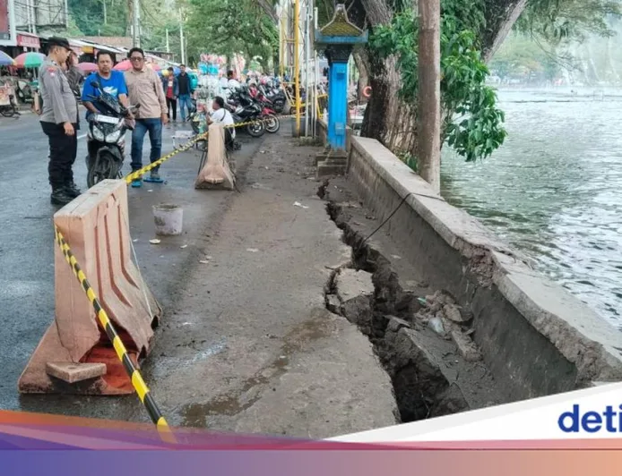 Talud Dermaga Telaga Ngebel Longsor, Kerugian Capai Rp 20 Juta