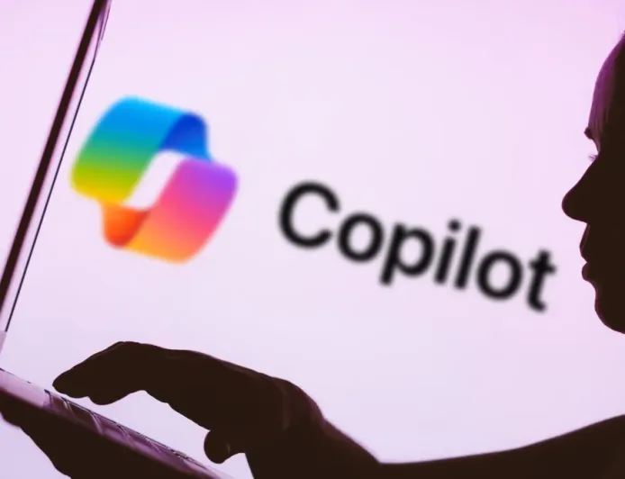 Microsoft Tegaskan Copilot Hanya untuk Hiburan, Jangan Andalkan Sepenuhnya