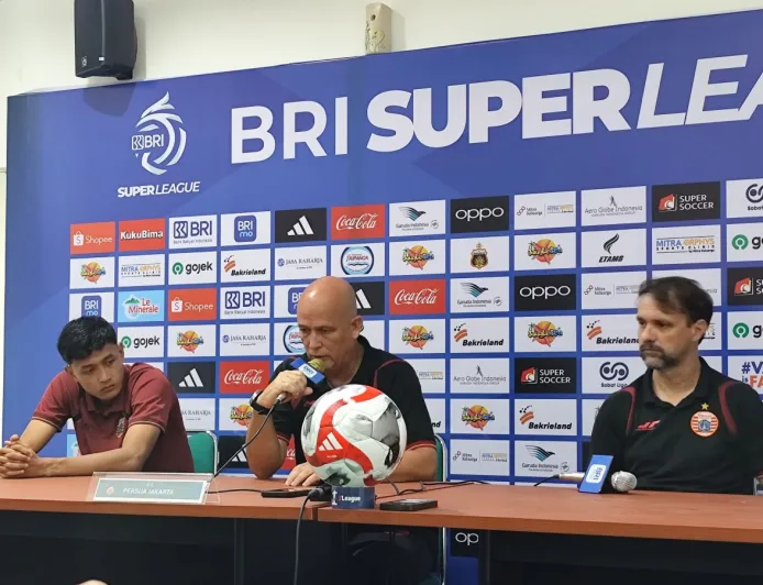 Persija Jakarta Tertinggal 9 Poin dari Persib Bandung, Mauricio Souza Yakin Peluang Juara Masih Terbuka