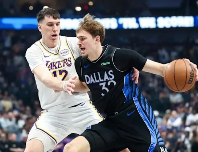 Cooper Flagg Cetak Rekor, Bawa Mavericks Kalahkan Lakers 134-128