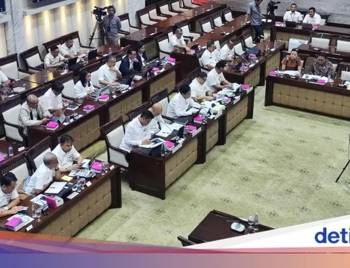 Menkeu Purbaya Bantah Isu APBN Hanya Tersisa untuk 2 Minggu, Ini Penjelasannya