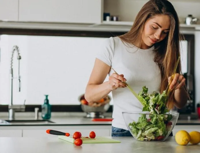 9 Makanan Terbaik untuk Cegah Penyakit dan Perpanjang Umur Anda