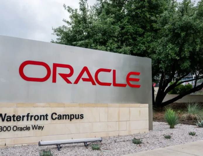 Oracle Tunjuk Hilary Maxson dari Schneider Electric sebagai CFO di Tengah Lonjakan Investasi AI