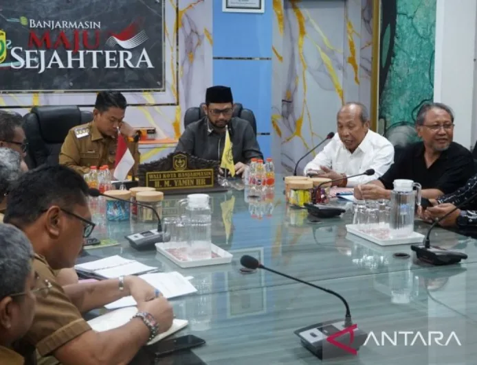 Wali Kota Banjarmasin Sepakat Benahi Banjir dari Hulu ke Hilir secara Menyeluruh