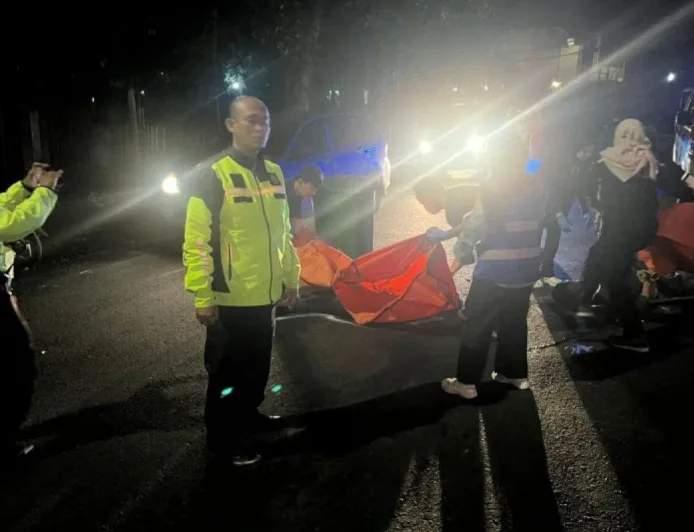 Kecelakaan Bandung Hari Ini: Motor Tabrak Tronton di Setiabudi, 2 Tewas Tragis