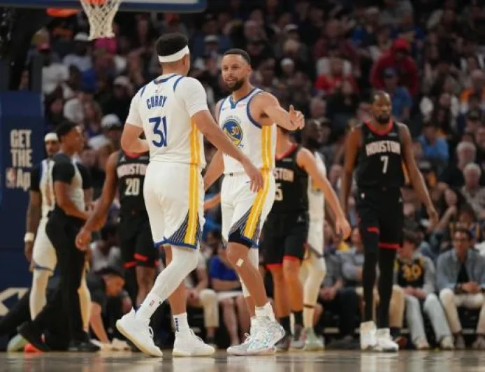 Stephen dan Seth Curry Akhirnya Main Bersama di NBA, Kenang Memori Lama
