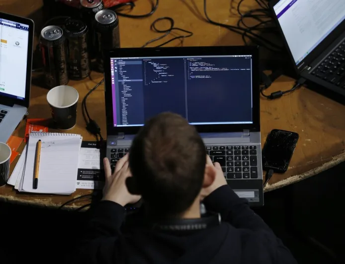 Saham Perusahaan Software Terjun Lagi, Harapan Pertumbuhan Terkikis oleh AI