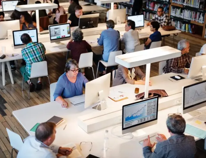 5 Kekurangan Kantor Open Space yang Menurunkan Produktivitas Kerja