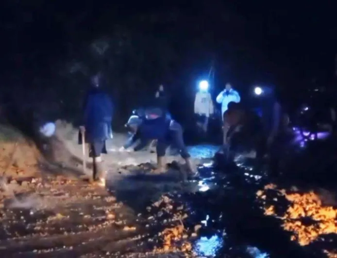 Longsor di Banjarwangi Garut Terjadi Dua Titik, Ibu Melahirkan Terjebak Bencana