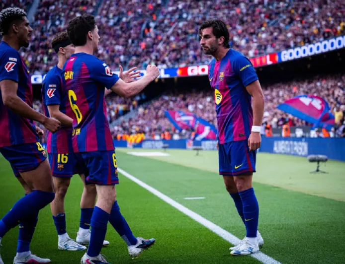 Hansi Flick Puas Barcelona Cukur Espanyol 4-1, Unggul 9 Poin dari Real Madrid