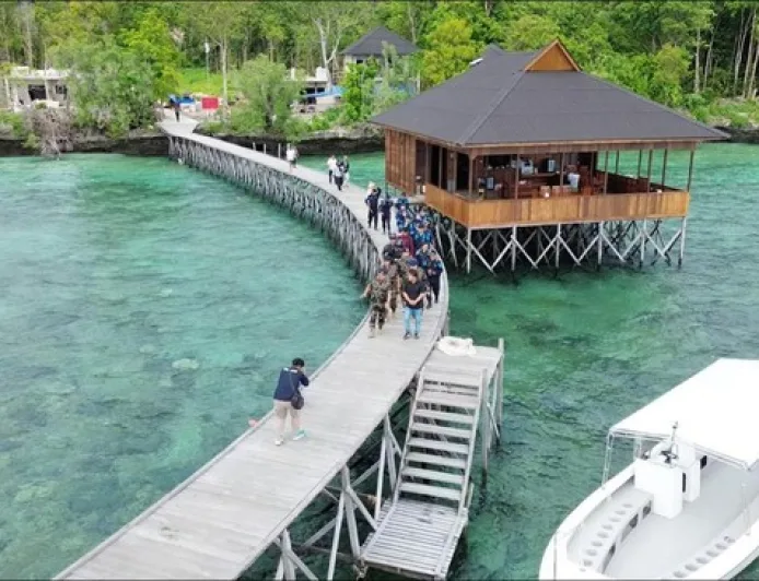 Operasional Resor di Pulau Maratua Disetop, Investor Asal China Jadi Sorotan