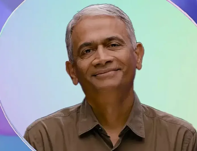 Microsoft VP Rajesh Jha: PHK Massal Karena AI Malah Tingkatkan Bisnis Software